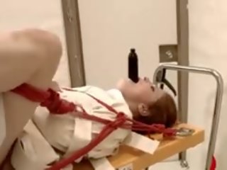 Extreem vibrator anaal xxx video- met touw bdsm leraar