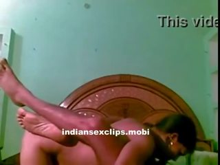 Indisk voksen klipp videoer (2)