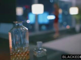 Blackedraw curvy skjønnhet hooks opp med bbc bare etter fest