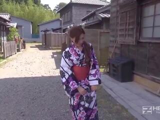 Maki horiguchi vara nud yukata intalnire 1-caribbeancom | xhamster