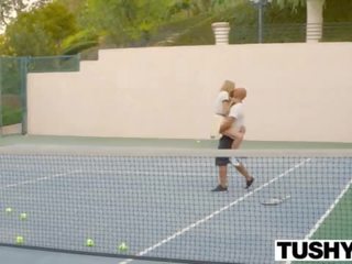 Profil sjekk første anal til tennis student aubrey stjerners