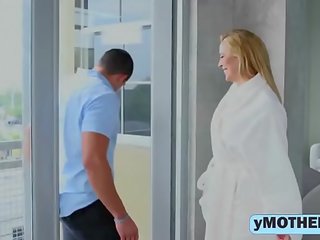 Attractive teen Kelly Greene helps mother Cherie DeVille achieve real orgasm-1080-1
