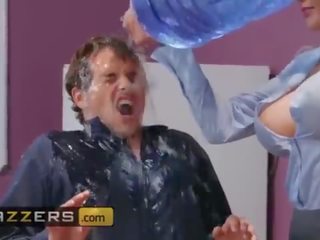 Big süýji emjekler at work - &lpar;nicolette shea&comma; tyler nixon&rpar; - water cooler prick - brazzers