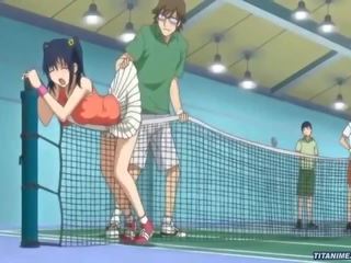 Một ưa dâm dục quần vợt tập luyện